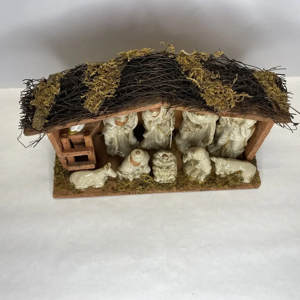 Nativity Set Porcelain Fixed Figures Wooden Creche C7699 In Box Appx 12